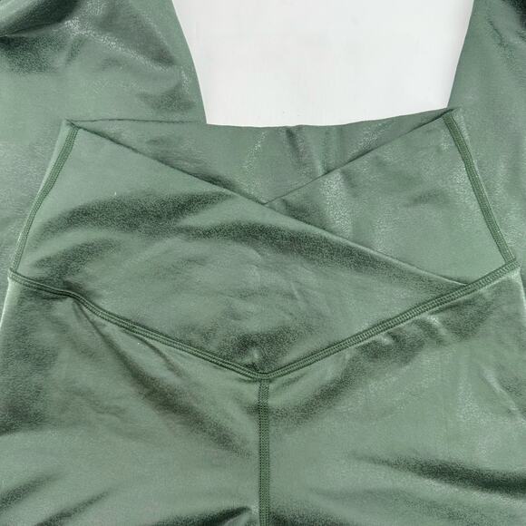 Offline By Aerie Crossover Leggings Medium Green Faux Leather Look Fall Bohochic - Picture 3 of 5